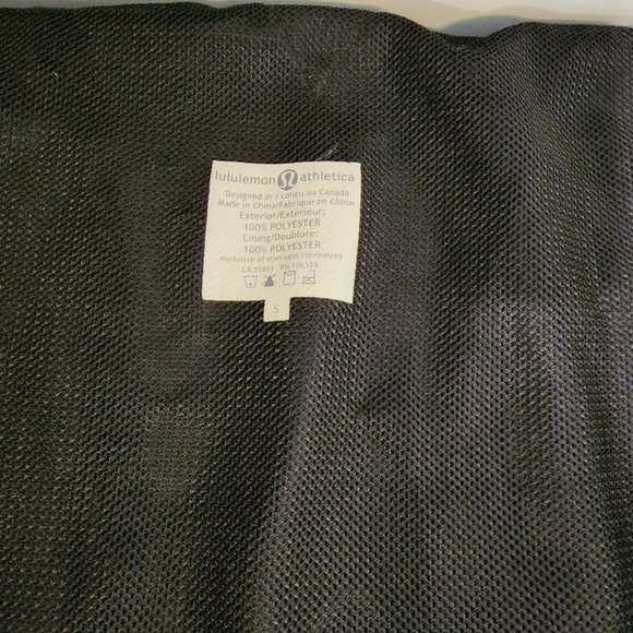 Lululemon Reflective Running Vest - Picture 3 of 5